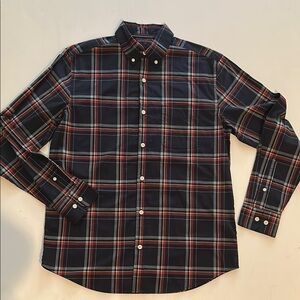 Men’s Denver Hayes Classic Fit  Small Shirt nwot